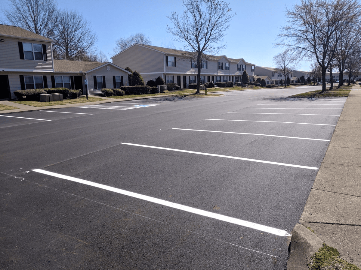Greenville SC Asphalt asphalt contractor in Greenville - troweling methods Best practices for concrete sealing